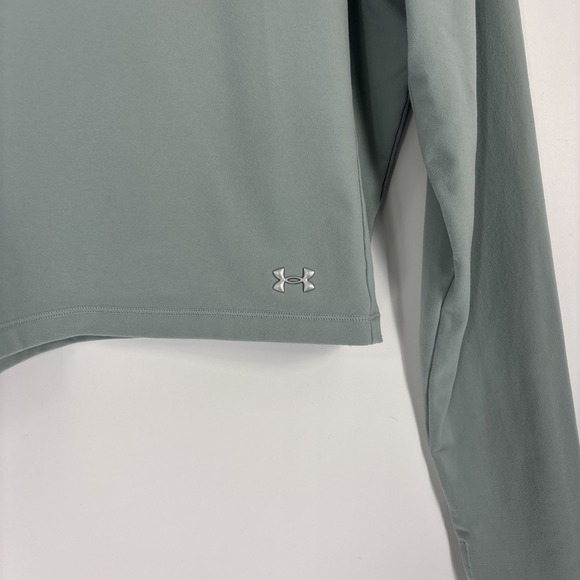 Under Armor Top - Mock Neck, Long Sleeve, Thumbholes - Size XL - Picture 2 of 6
